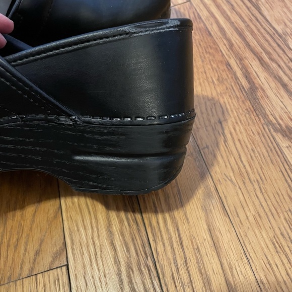 Dansko Clogs - Picture 4 of 7